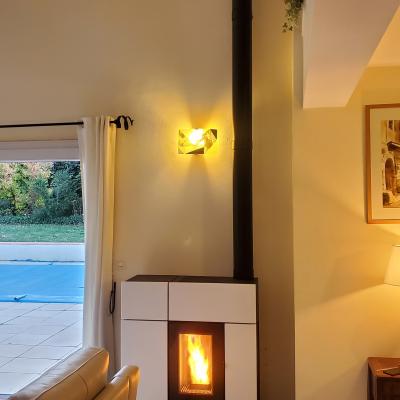 MCZ Stream UP 12kW connecté M1, conduit isolé MONDINOX PTR30 (Cournon d'Auvergne)